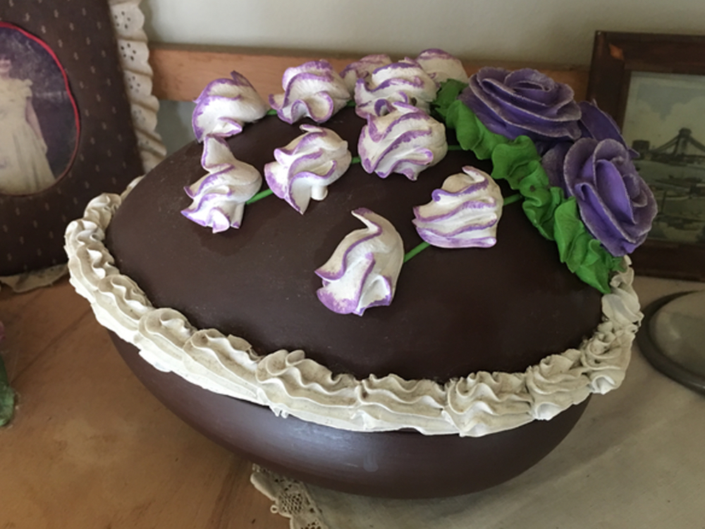 My mother's ceramic Easter egg. Notice the perfect sugar frosting; ignore the dust of decades. My mother's ceramic Easter egg. Notice the perfect sugar frosting; ignore the dust of decades.